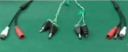 How to connect Audio microphone to Camera 2